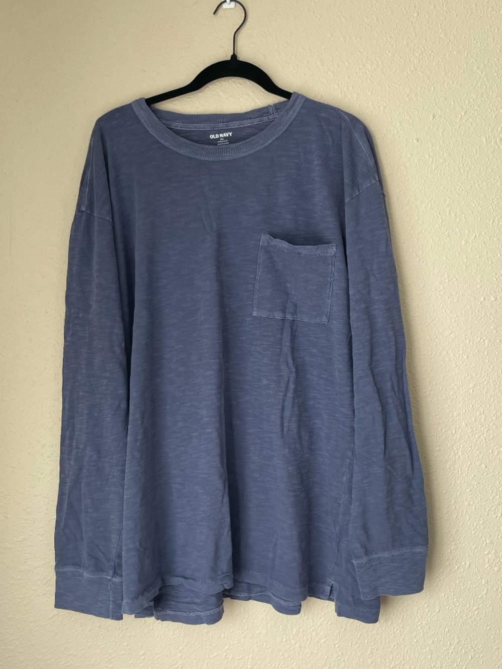 Old Navy Men's One Pocket Slub Knit Blue Long Sleeve Tee